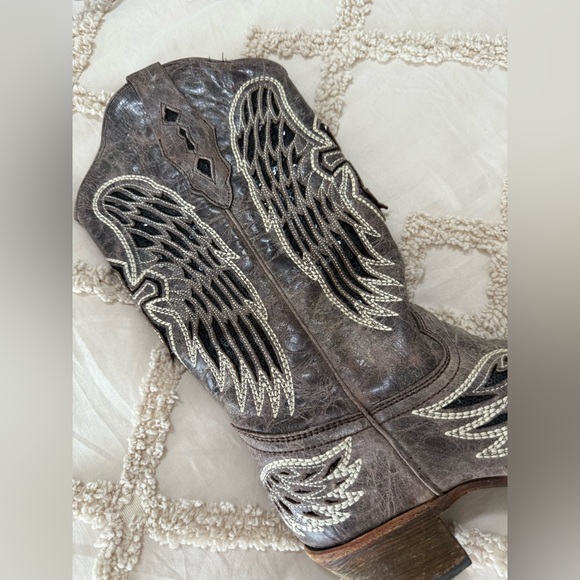 Corral Women’s Sequin Cross and Wings Inlay Western Boots - Picture 4 of 12